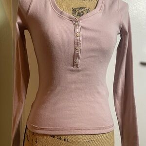 Abercrombie & Fitch Ribbed Henley Long Sleeve Top in Dusty Rose